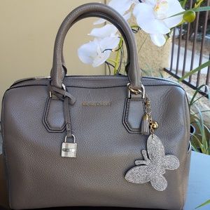 MICHAEL KORS MERCER CINDER DUFFLE